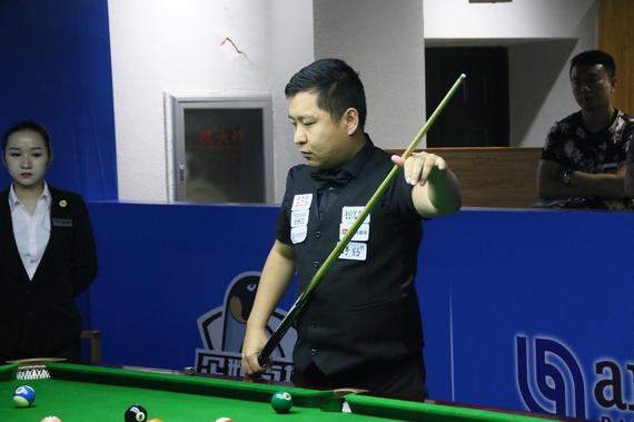 前锋的位置 前锋的位置