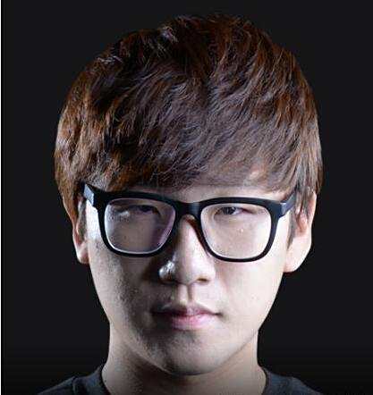 维尼修斯早 维尼修斯早