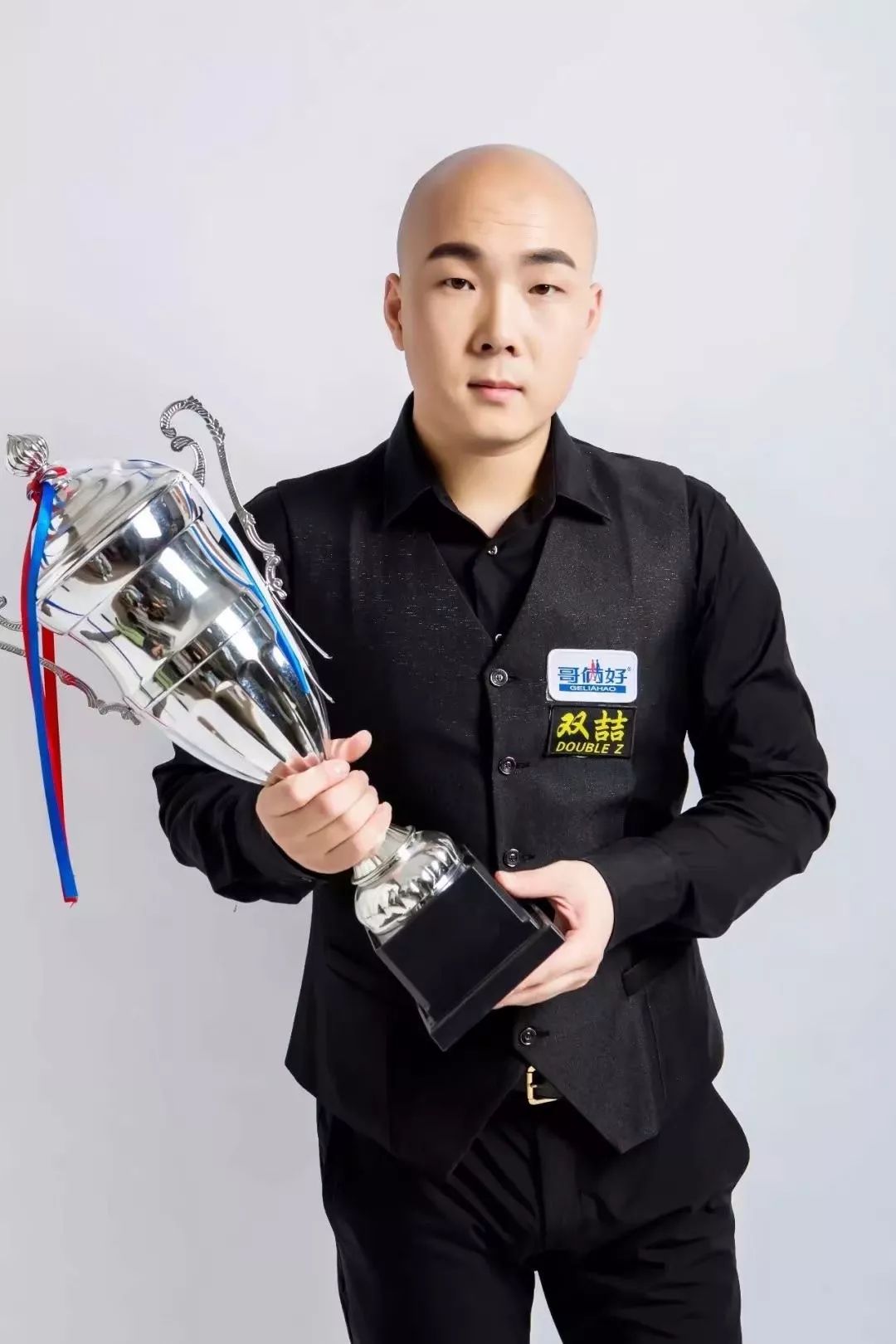 也让年轻球 也让年轻球