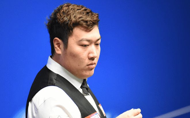 彩的足球演 彩的足球演