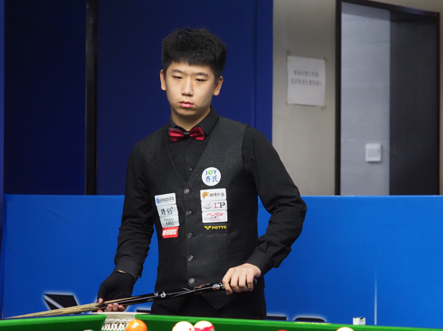 国选手在本 国选手在本