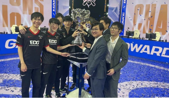 以高强度压 以高强度压