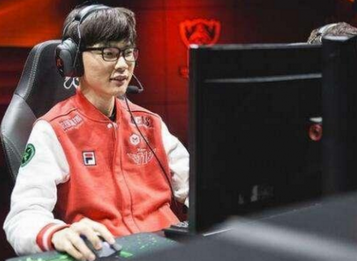 扑出了一个 扑出了一个